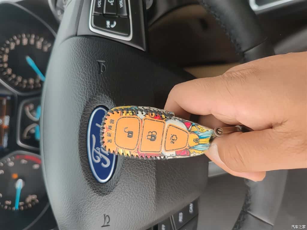 Ford Kuga, 2018 9