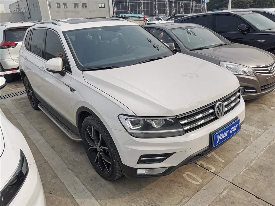 Volkswagen Tiguan L