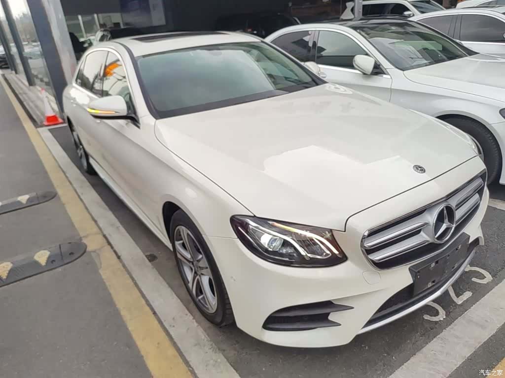 Mercedes-Benz E-Class, 2019 4