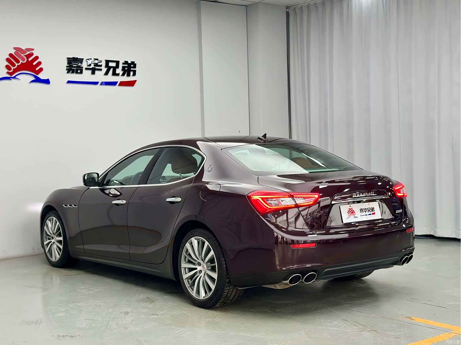 Maserati Ghibli, 2015 13