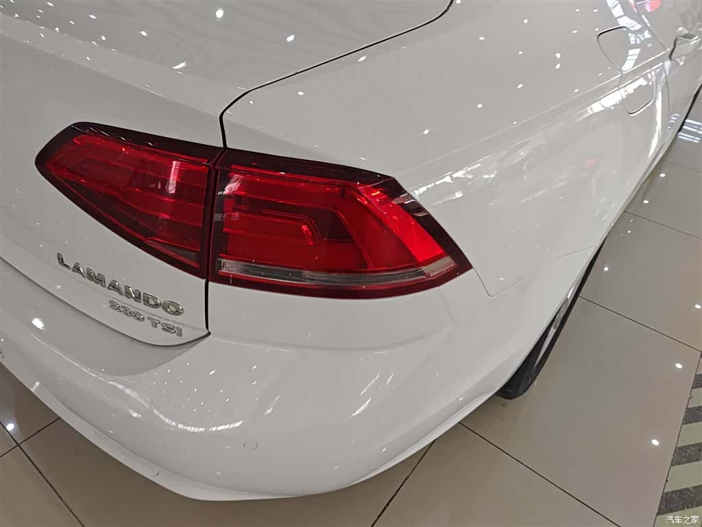 Volkswagen Lamando, 2017 8