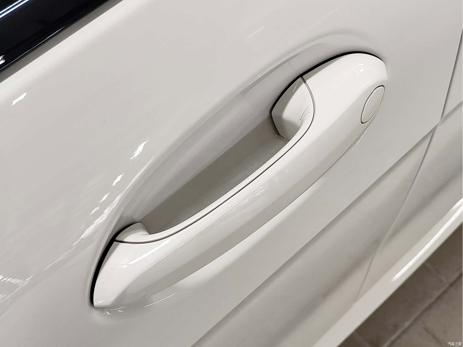 BMW 2 Series, 2023 все фото