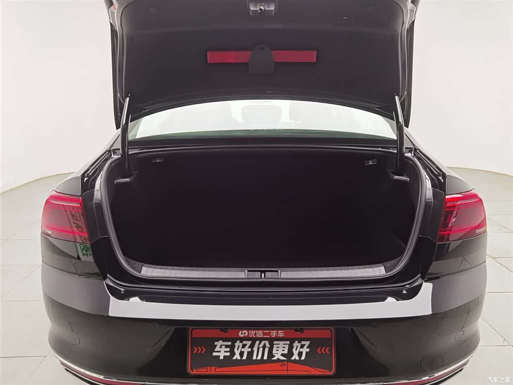 Volkswagen Magotan, 2021 16