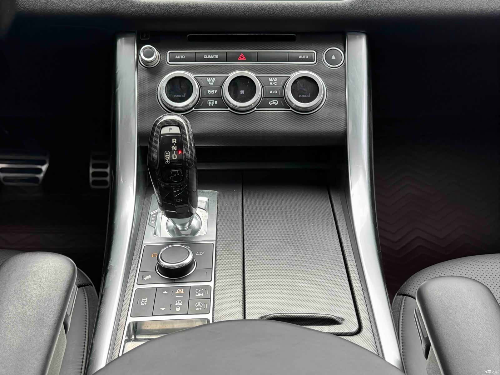 Land Rover Range Rover, 2018 11