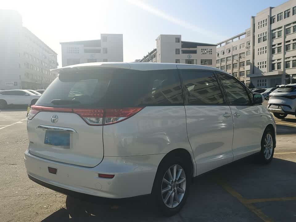 Toyota Previa