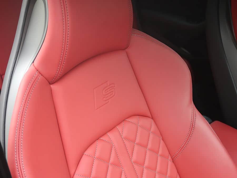 Audi S4 2024, фото 18