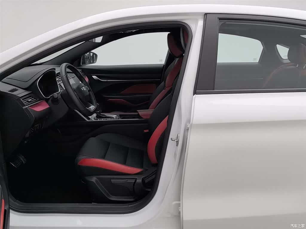 Geely Binray, 2021 10