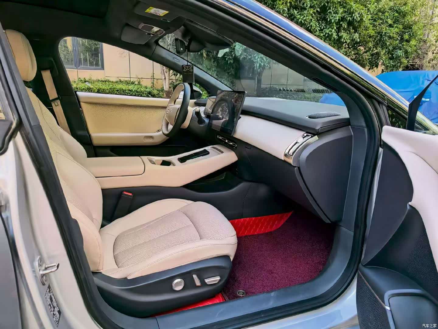 Xpeng P7, 2025 6