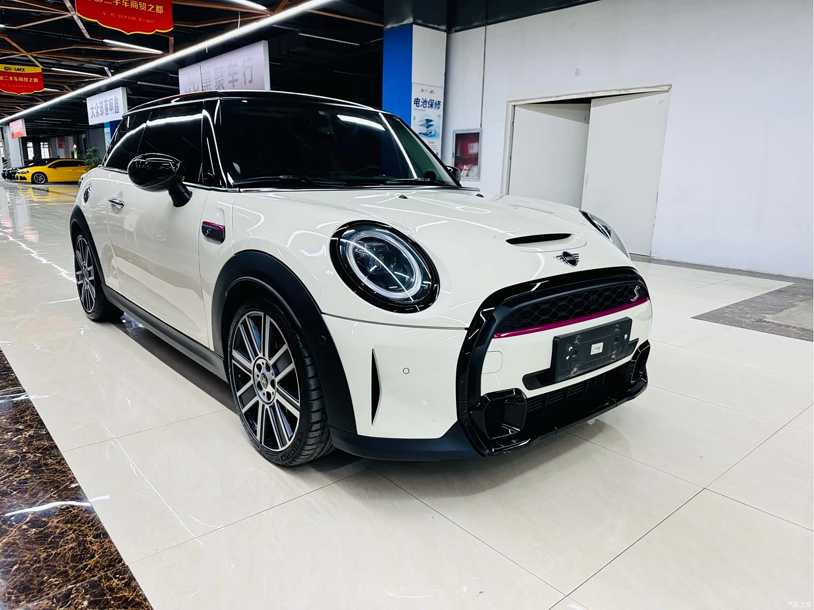 Mini Cooper, 2021 4