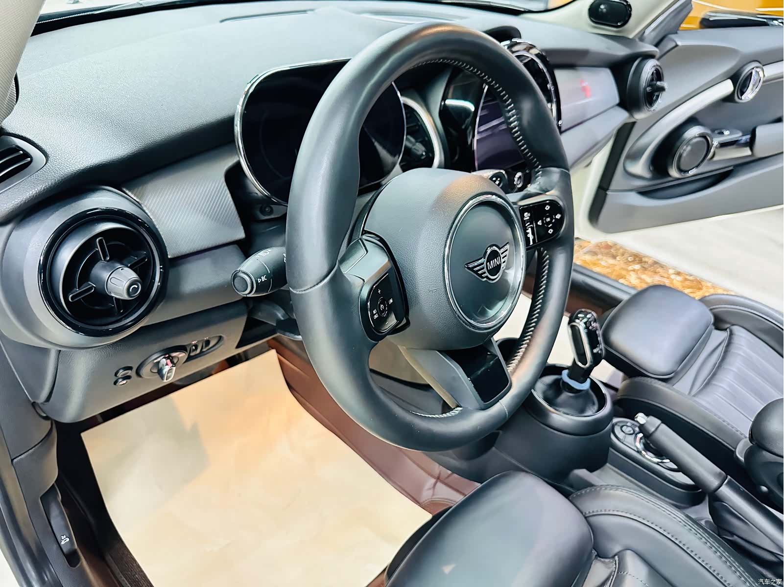 Mini Cooper, 2021 26