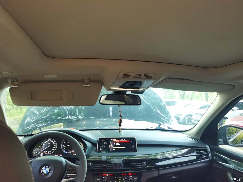 BMW X5, 2016 9