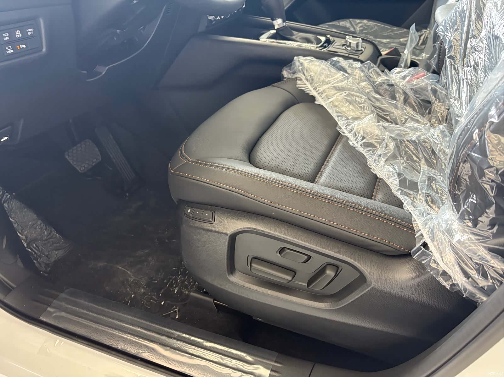 Mazda CX-5, 2025 12