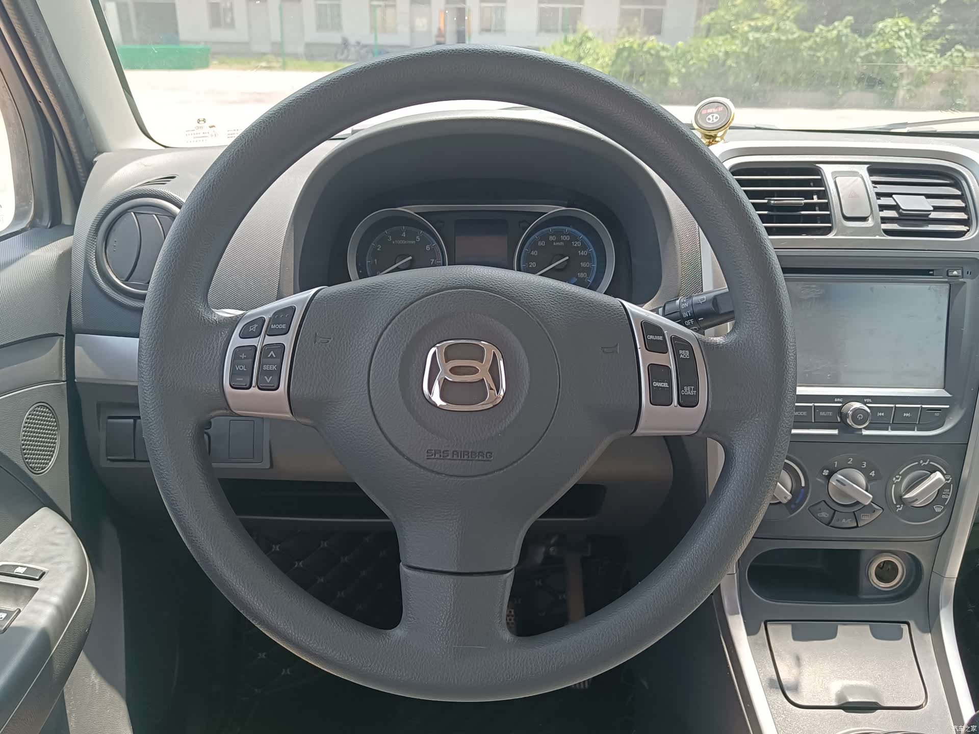 Suzuki X5, 2014 13