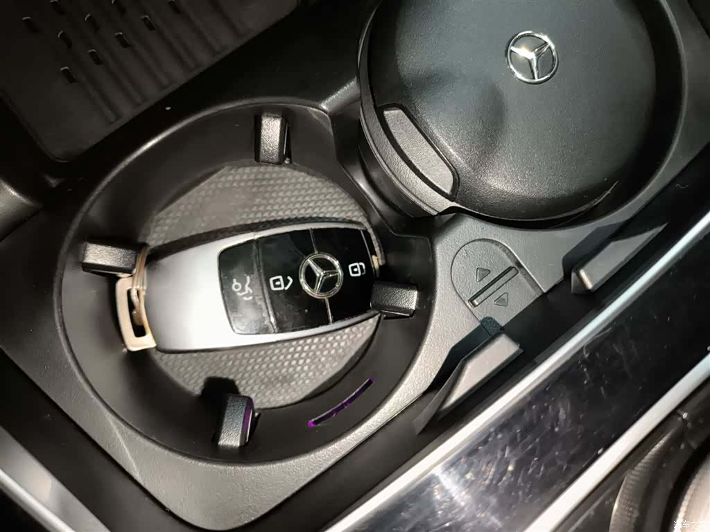 Mercedes-Benz E-Class, 2018 9