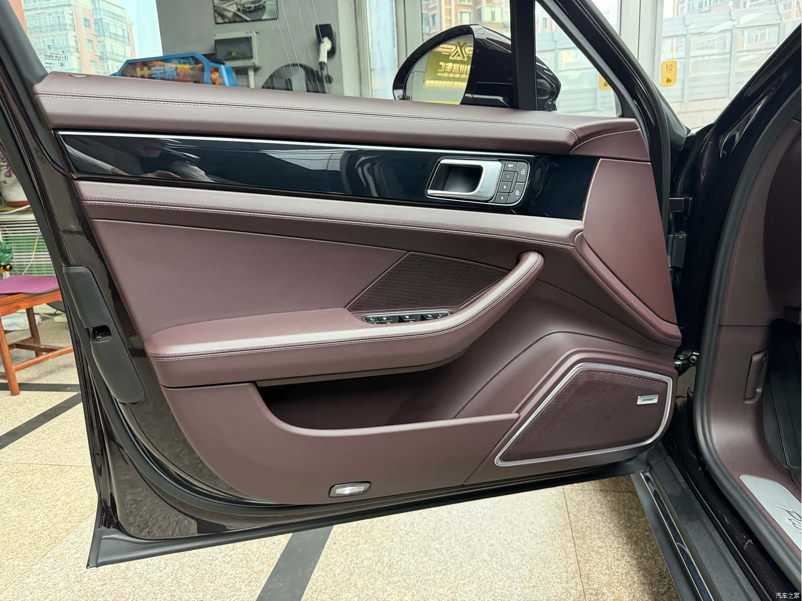 Porsche Panamera, 2022 12