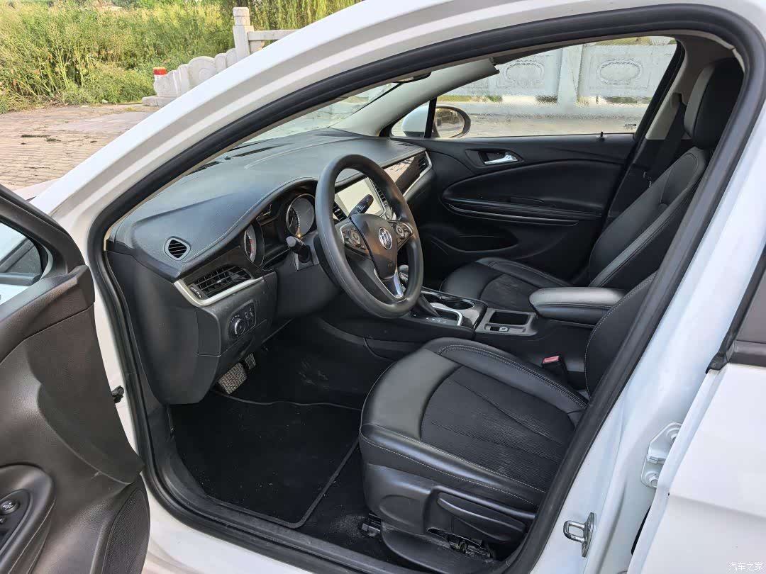 Buick Verano, 2017 4