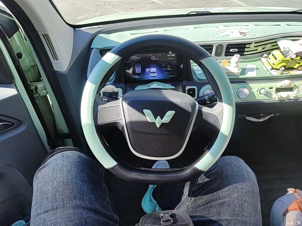 Wuling MINIEV, 2023 11