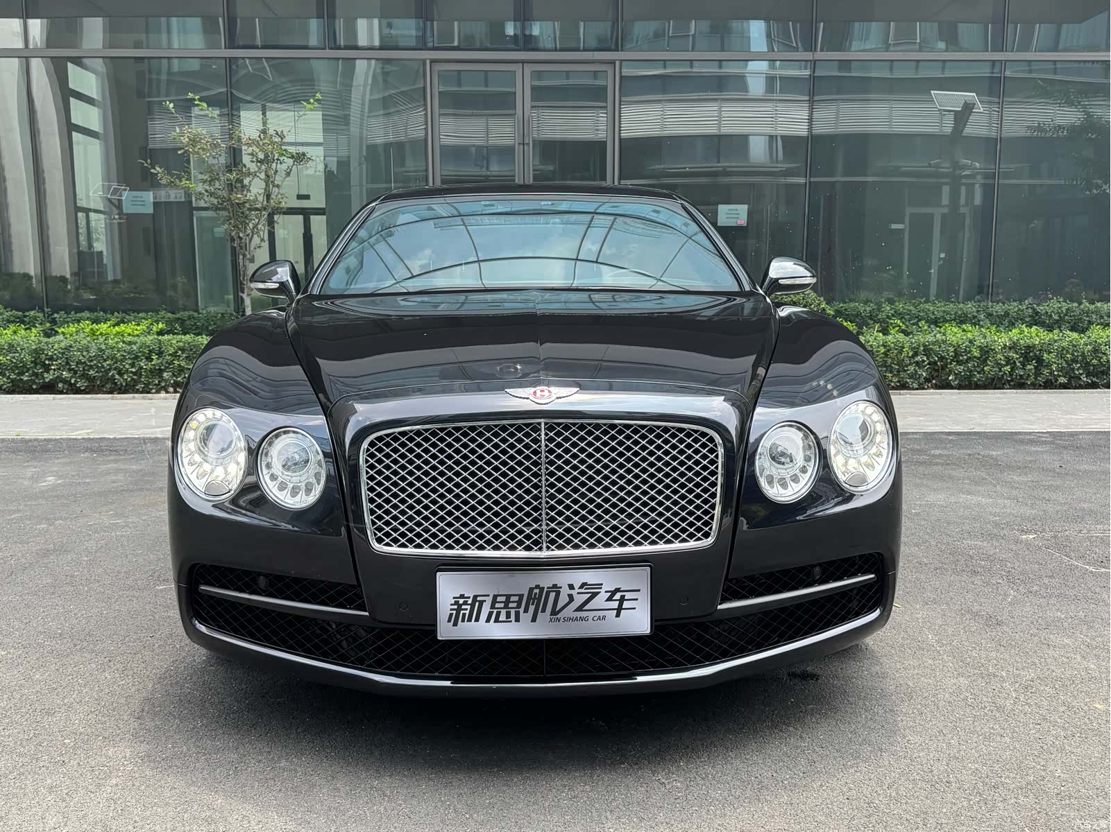 Bentley Flying Spur, 2019 2