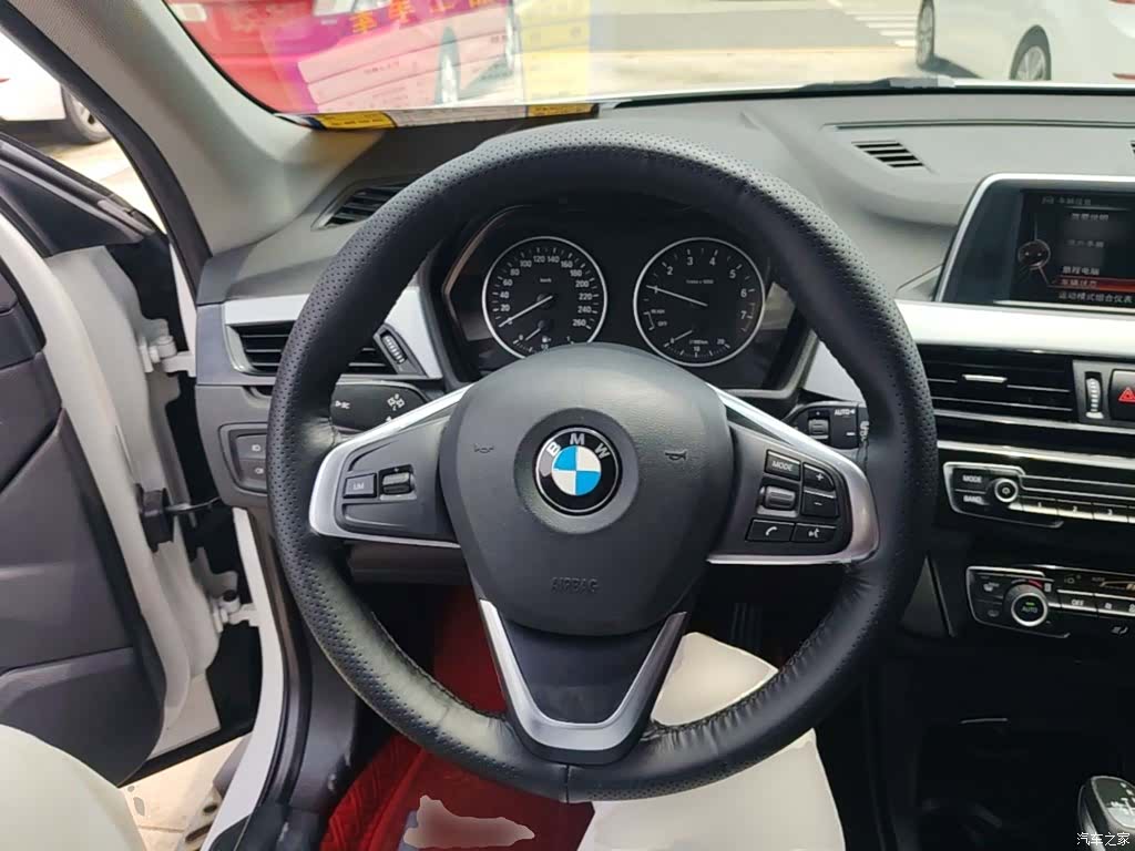 BMW X1, 2017 11