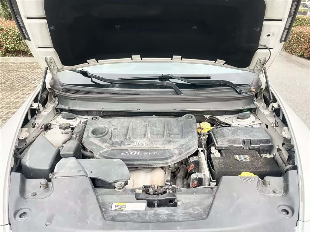 Jeep Cherokee, 2016 15