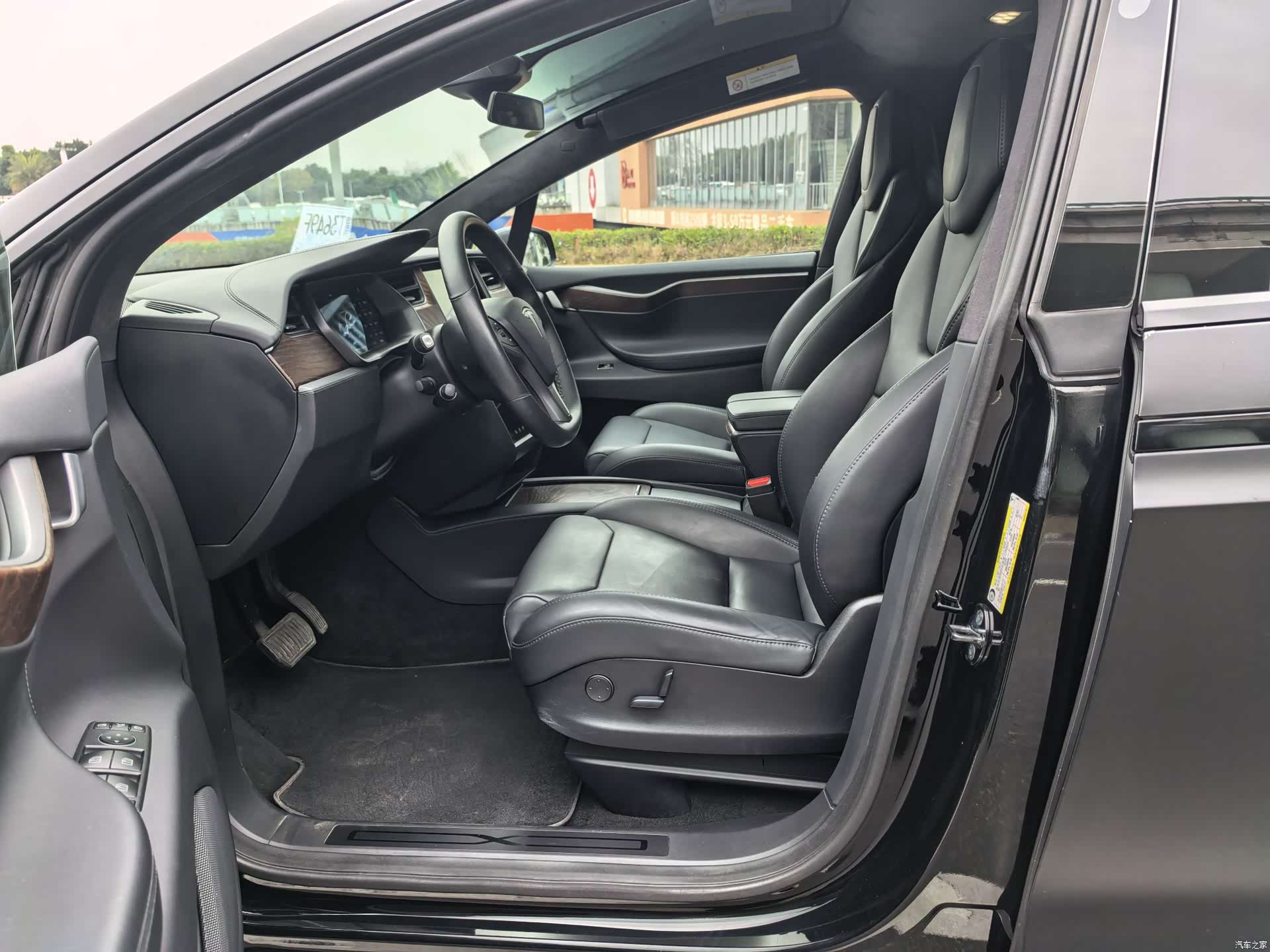 Tesla Model X, 2019 9