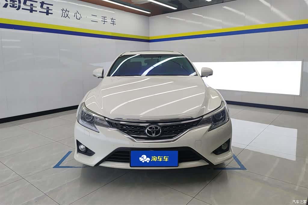 Toyota 2.5V, 2017 2