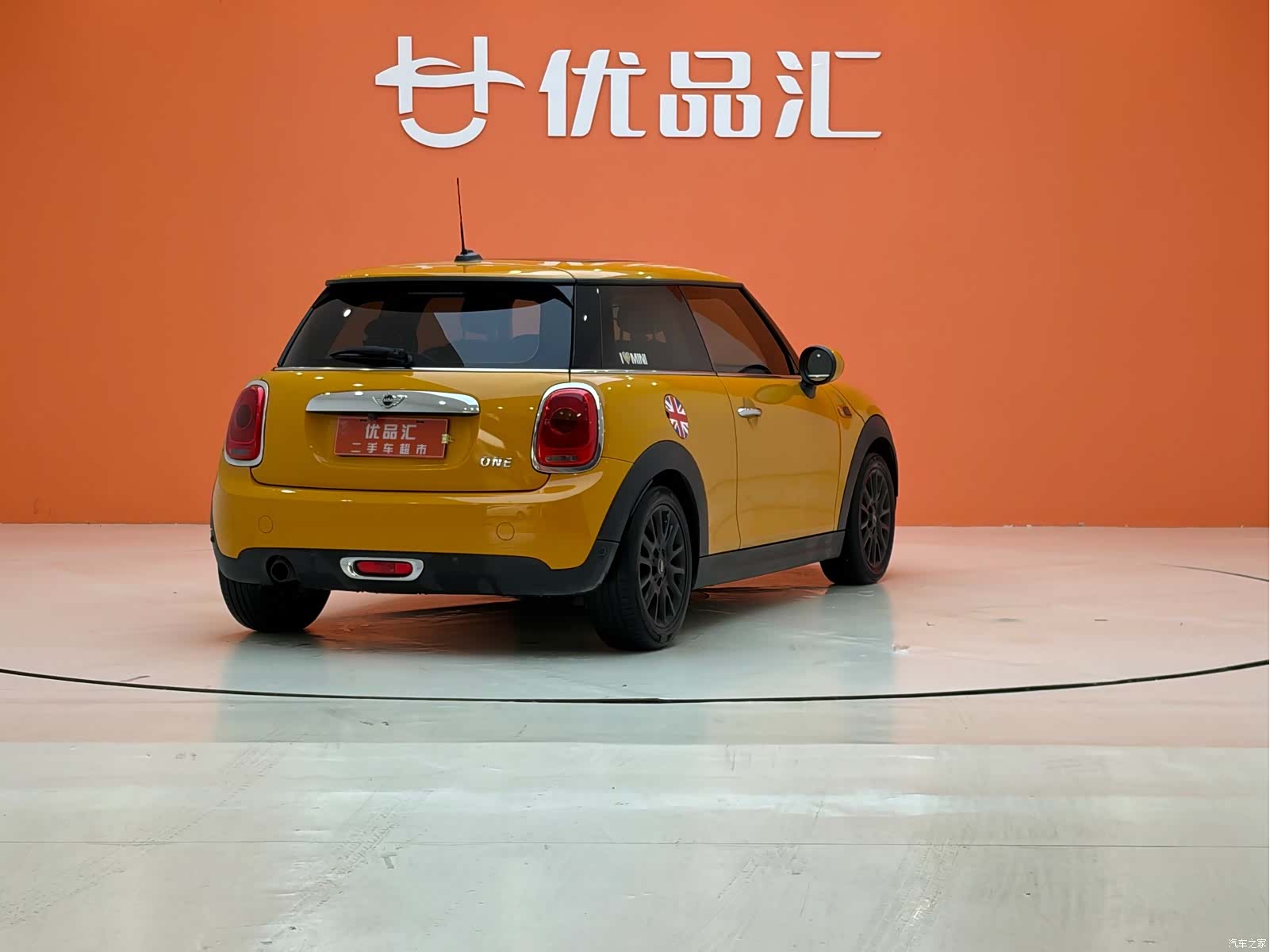 Mini ONE, 2016 4