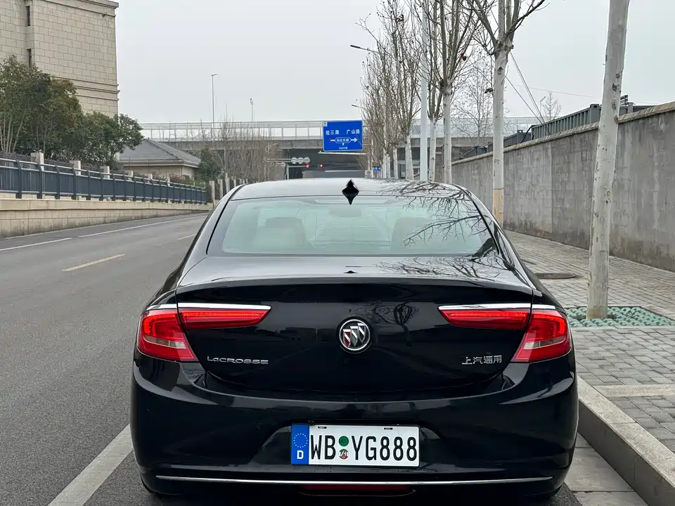 Buick Lacrosse
