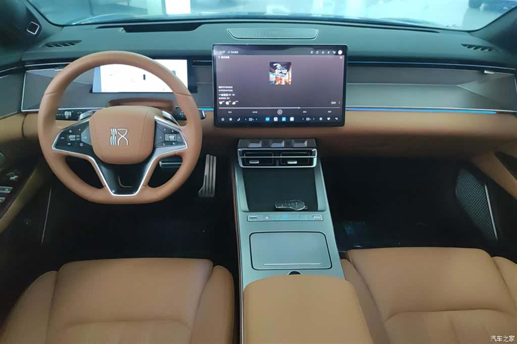 BYD Han, 2025 12