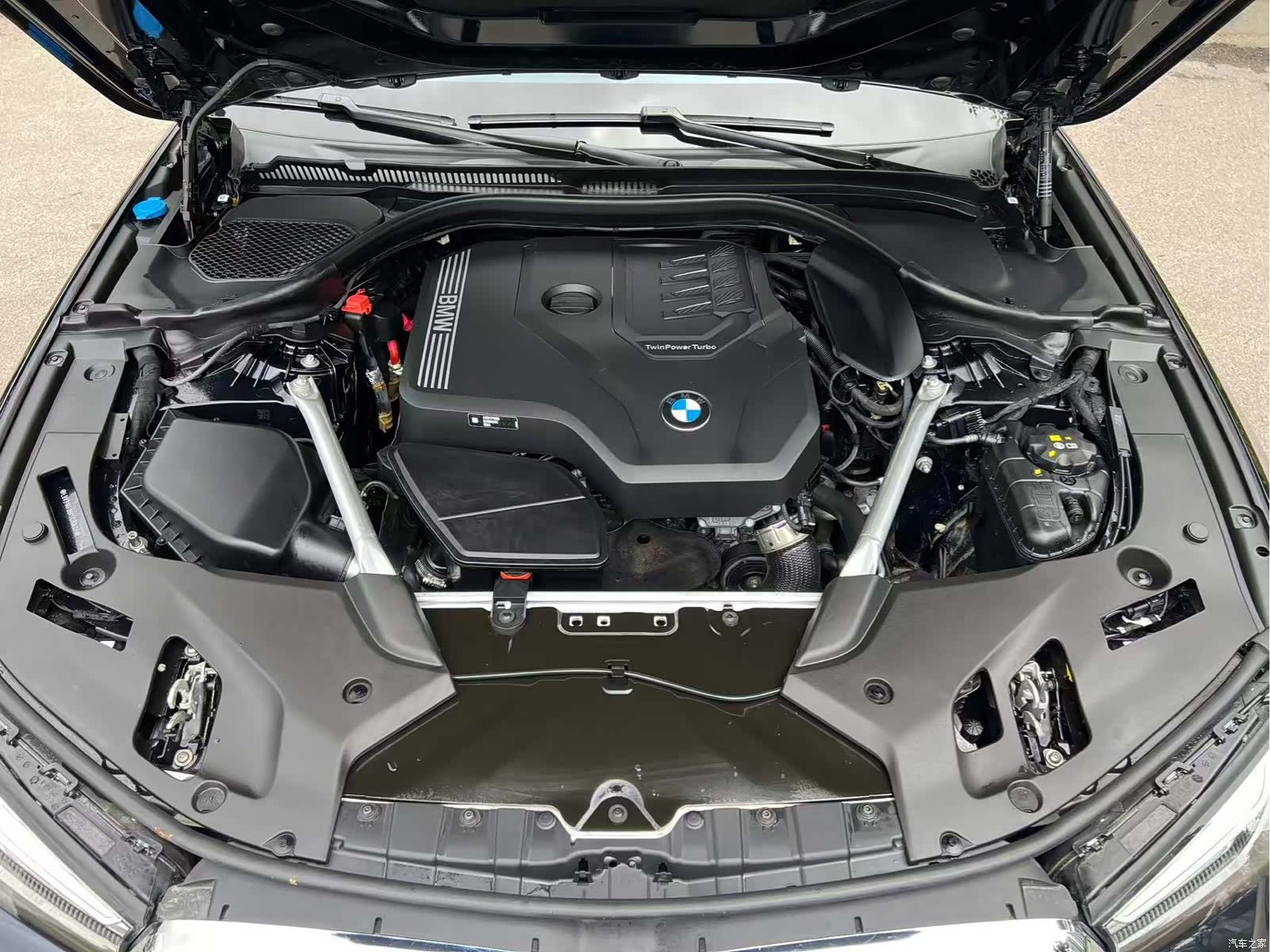 BMW 5 Series, 2023 13