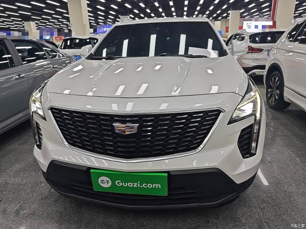 Cadillac XT4, 2021 3