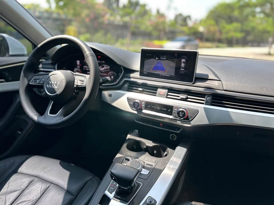 Audi A4L