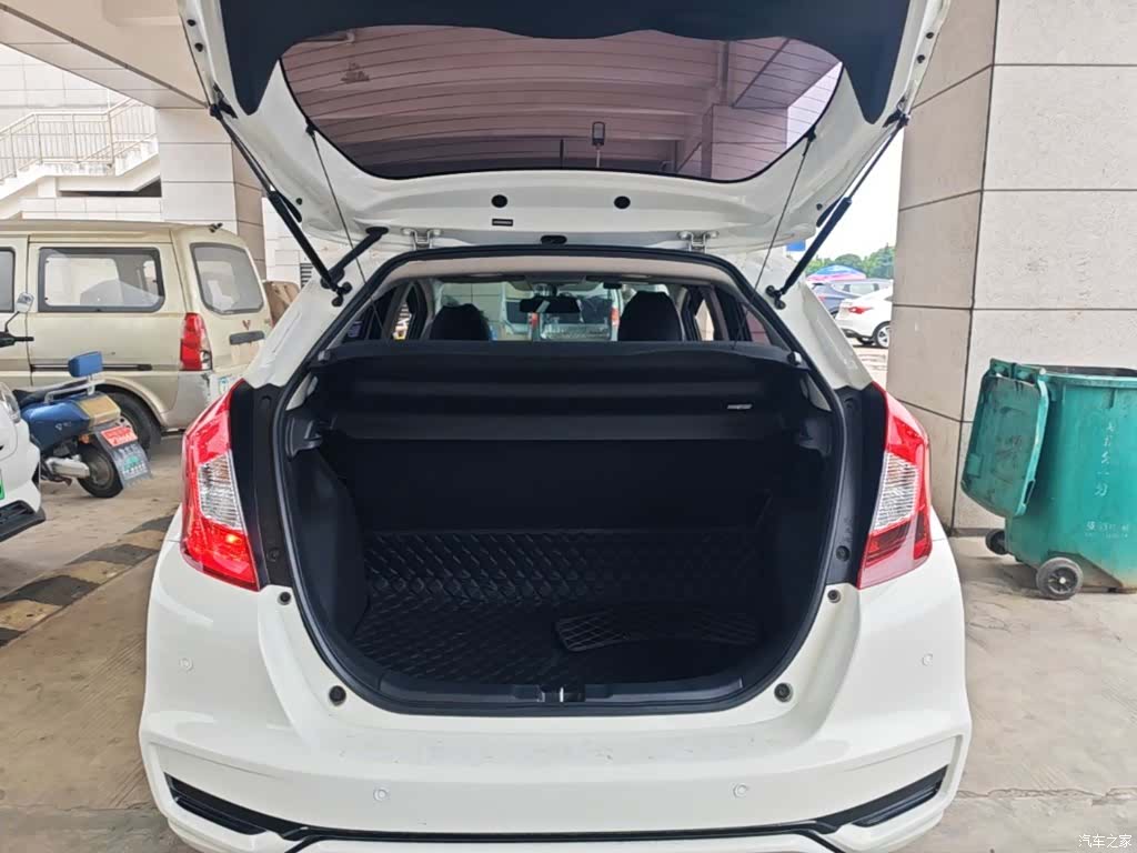 Honda Fit, 2019 19