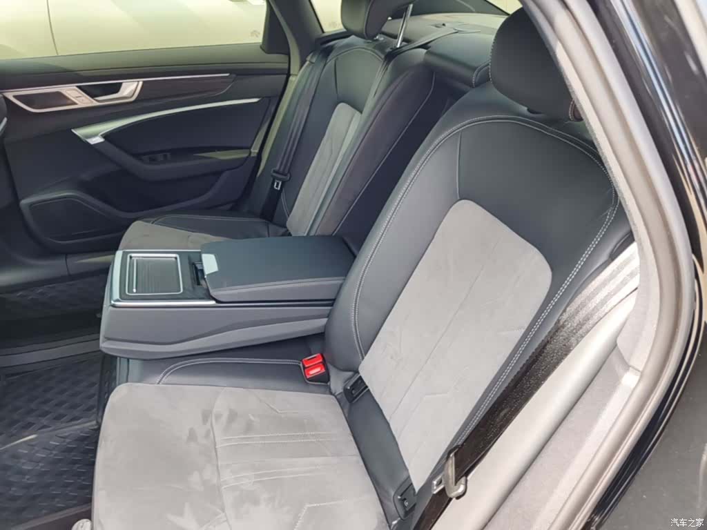 Audi A6L, 2024 17