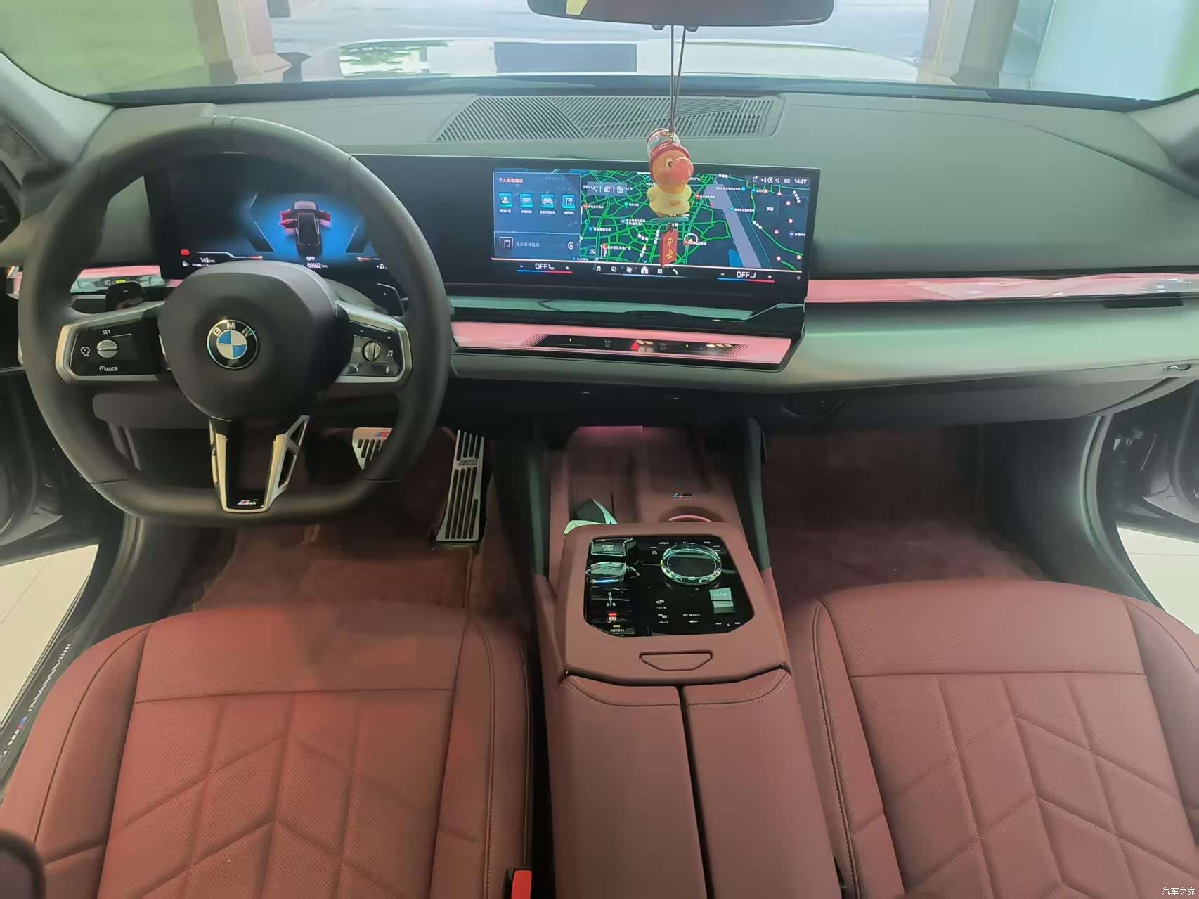 BMW 5 Series, 2025 12