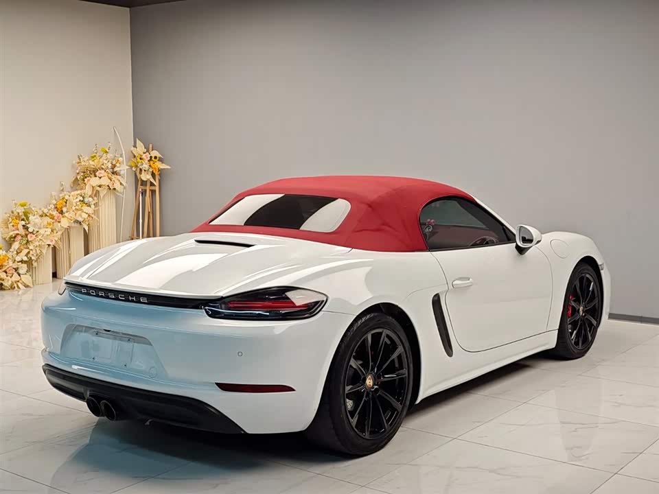 Porsche 718