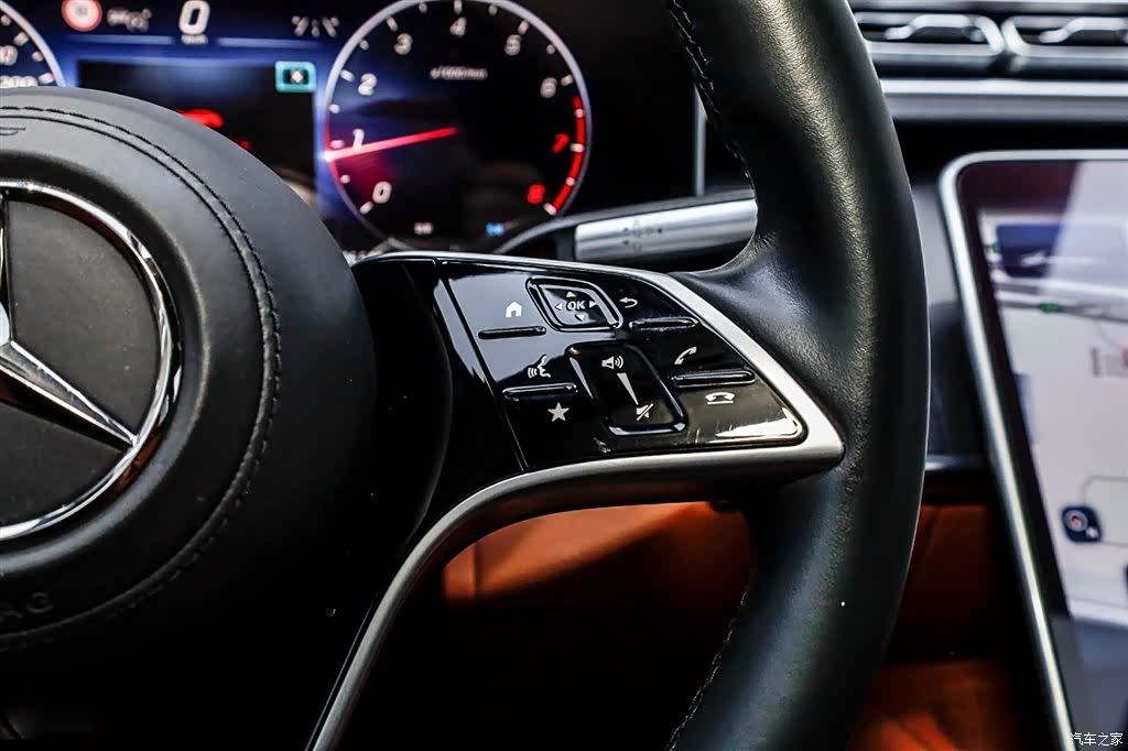 Mercedes-Benz S-Class, 2023 28