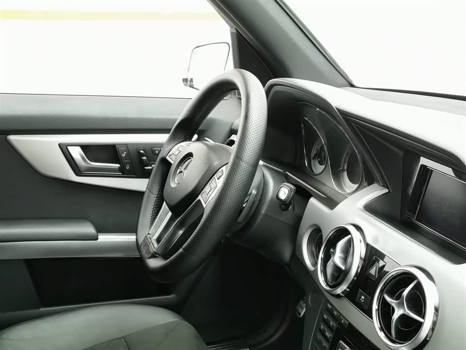 Mercedes-Benz GLK class