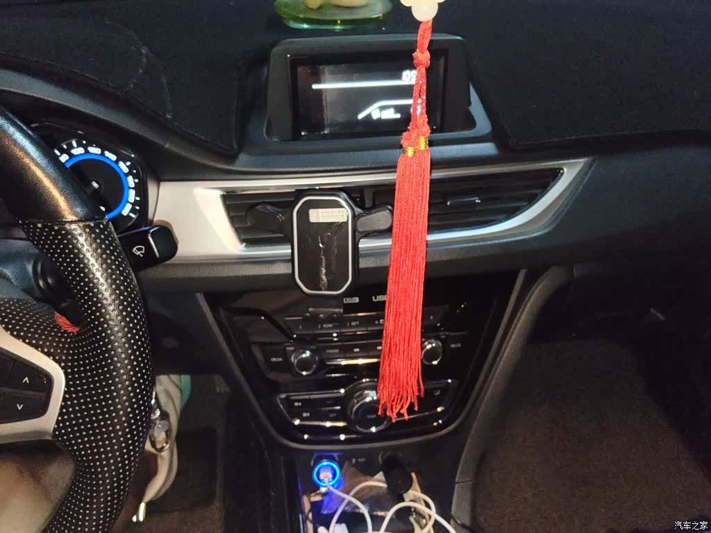 Changan V7, 2017 10