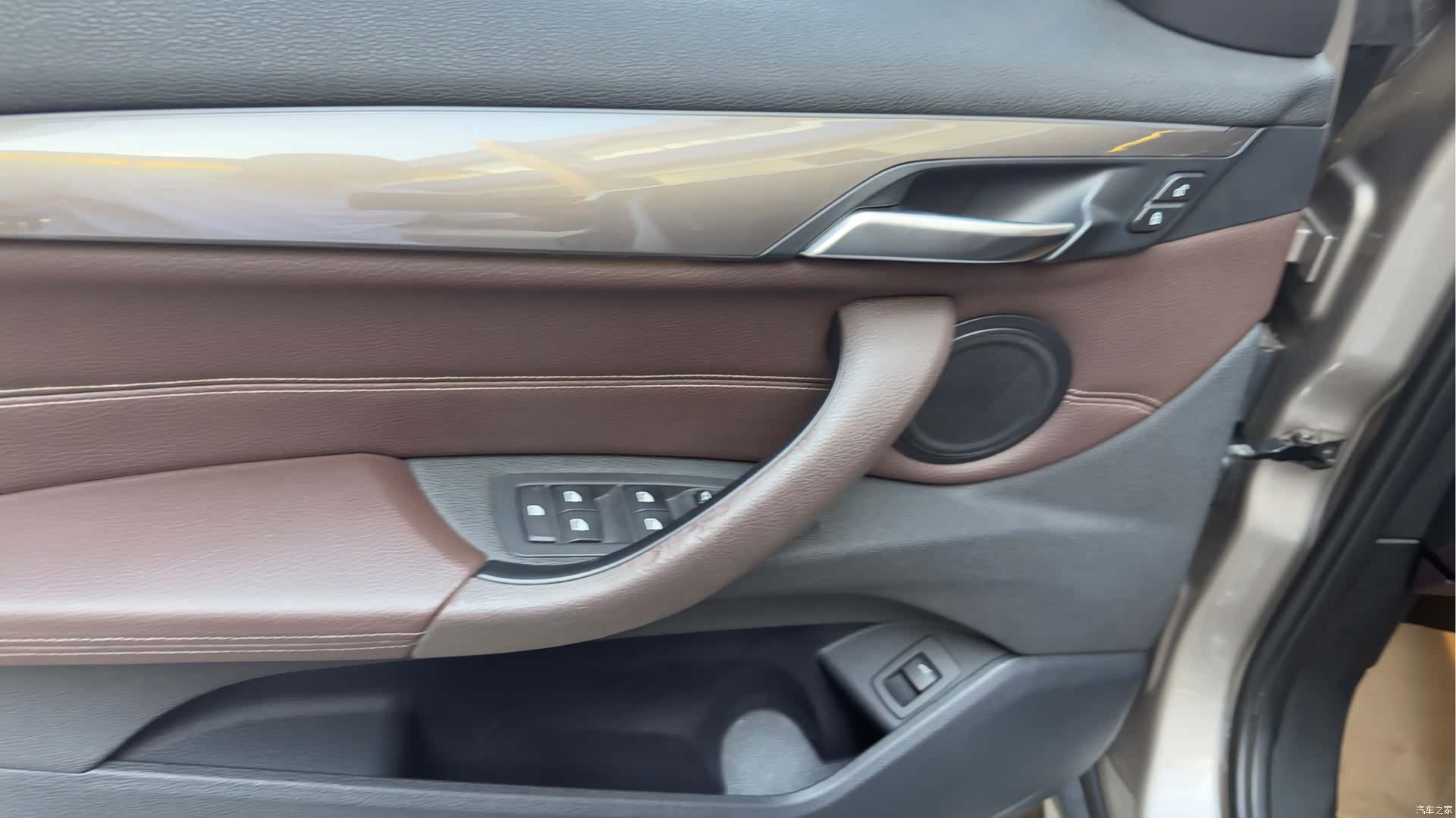 BMW X1, 2019 12