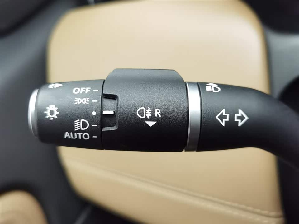 Land Rover Discover sports