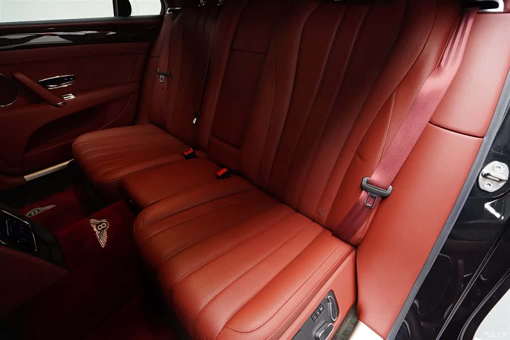 Bentley Flying Spur, 2017 15