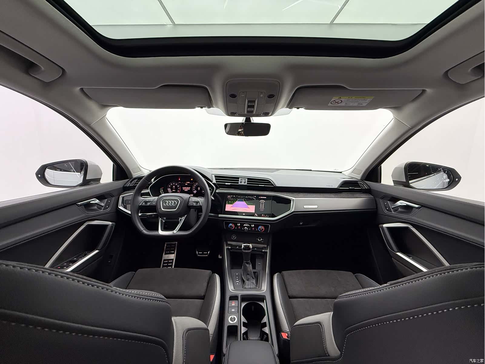 Audi Q3, 2021 8