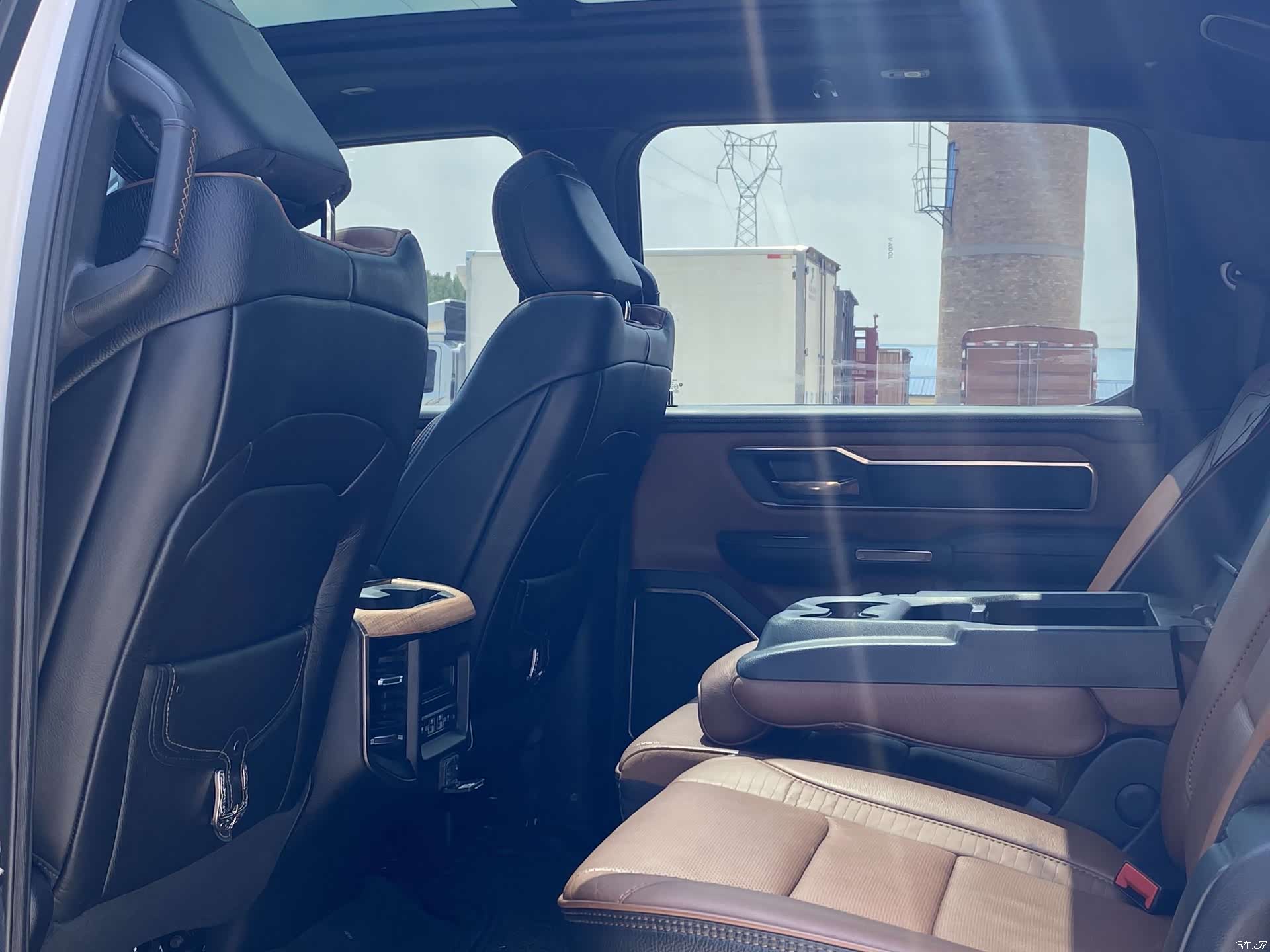 RAM Trucks, 2024 8