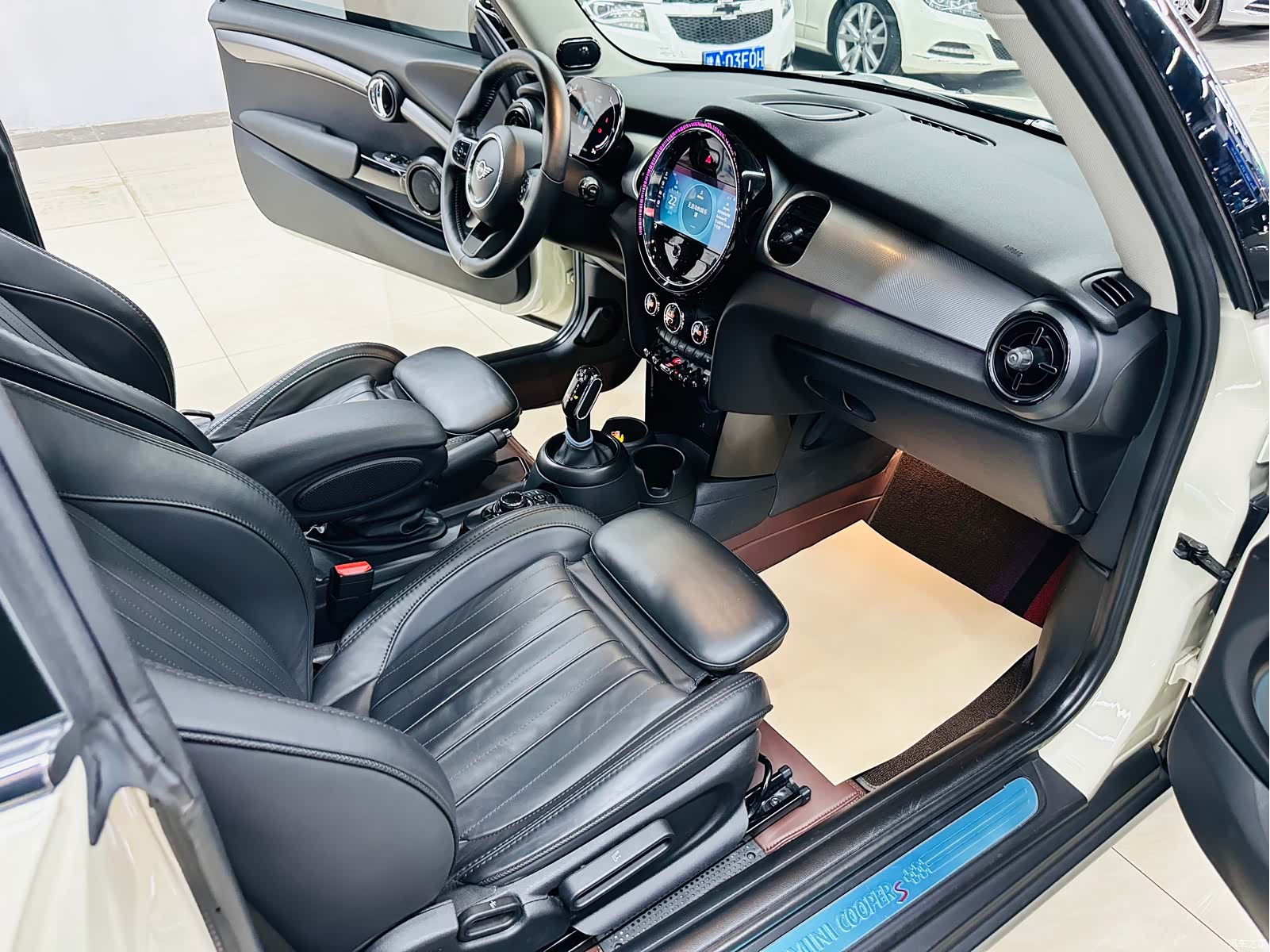 Mini Cooper, 2021 42