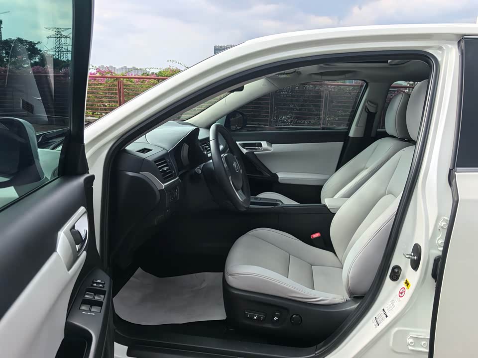 Lexus CT Lexus CT