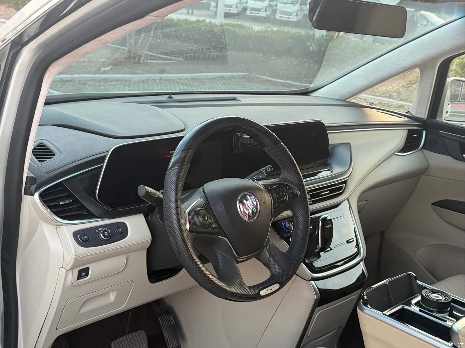 Buick GL8, 2020 8