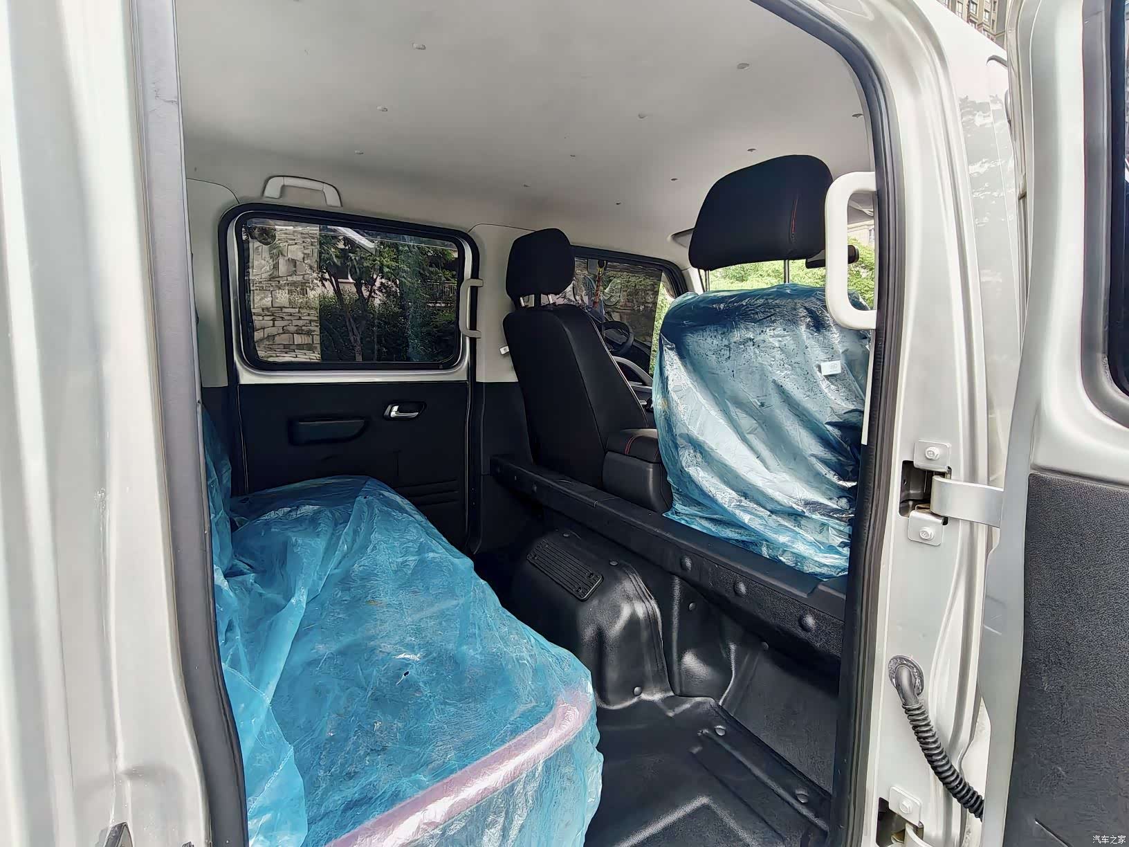 Foton M1, 2024 10
