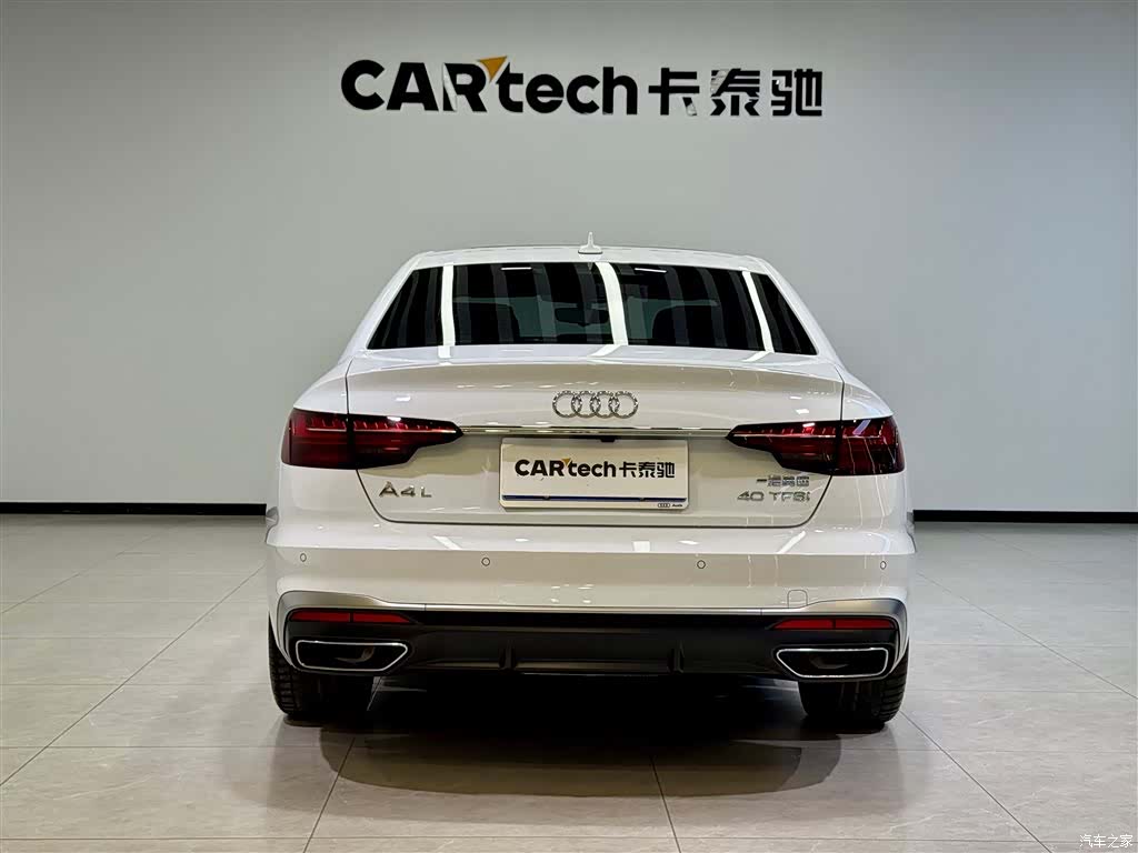Audi A4L, 2023 все фото