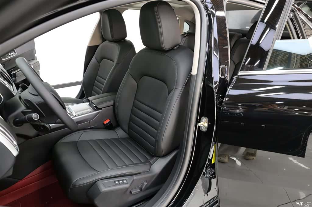 Citroen C6, 2022 7